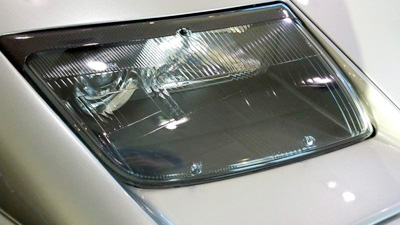 lamborghini_diablo_headlight